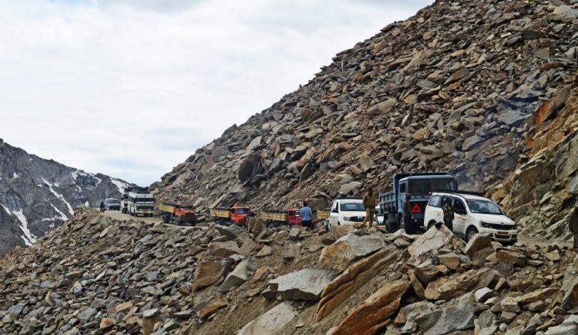 Khardung-la-Roadwork